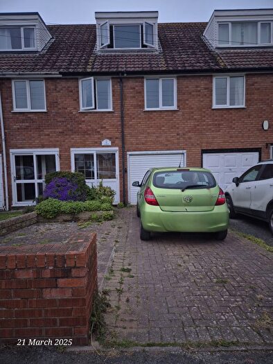 3 Bedroom Terraced House To Rent In Princes Drive, Colwyn Bay, LL29
