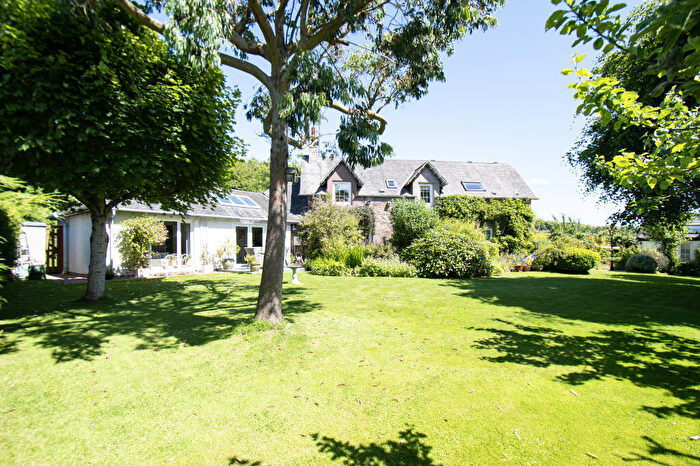 4 Bedroom Detached House For Sale In Lamondfauld Road, Montrose, DD10