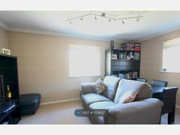 1 Bedroom Flat To Rent In Romsey Road, Winchester, SO22