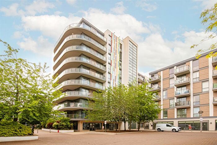 1 Bedroom Flat For Sale In Ealing Road, Brentford, TW8
