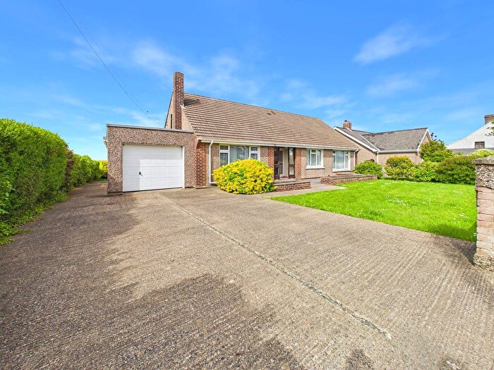 4 Bedroom Detached Bungalow For Sale In Haven Road, Haverfordwest, SA61