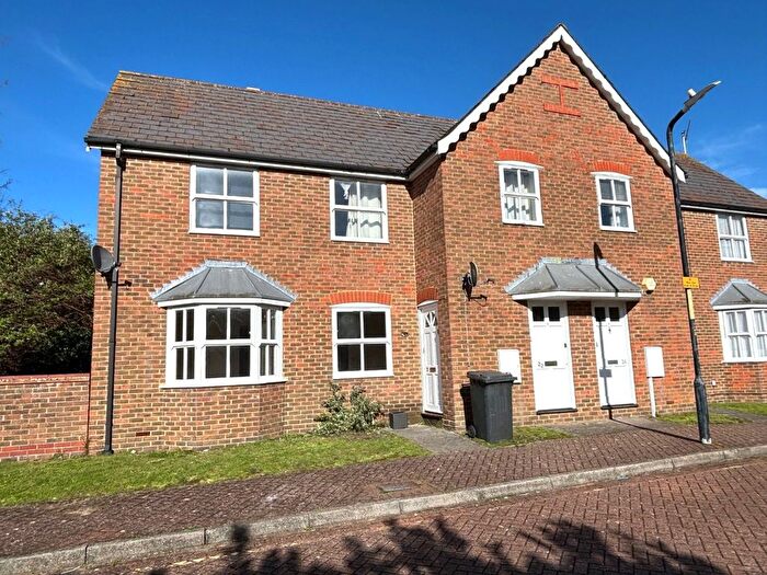 1 Bedroom Flat To Rent In Gordon Road, Canterbury, Kent, CT1