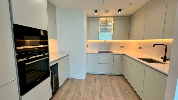 1 Bedroom Flat To Rent In Valencia Tower, City Road, London, EC1V
