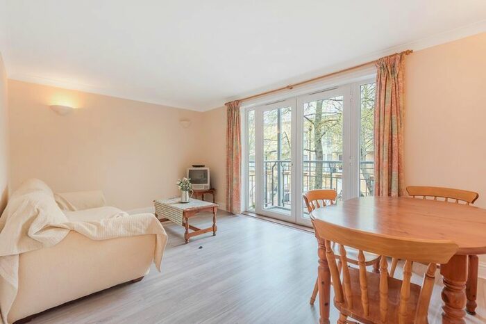 2 Bedroom Flat To Rent In South Sea Street, London, SE16