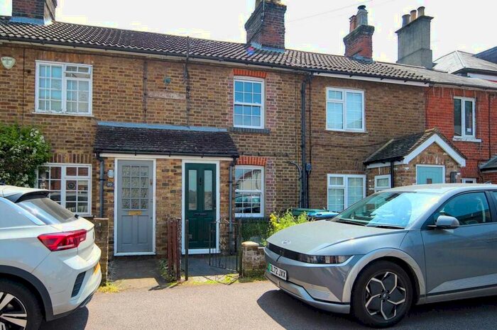 2 Bedroom Terraced House To Rent In King Street, Tring, HP23