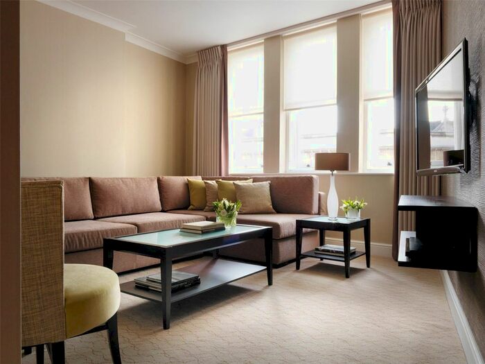 1 Bedroom Flat To Rent In Bow Lane, London, EC4M