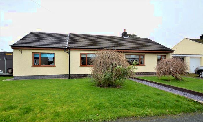 3 Bedroom Detached Bungalow For Sale In St. Michael's Drive, Caerwys, CH7