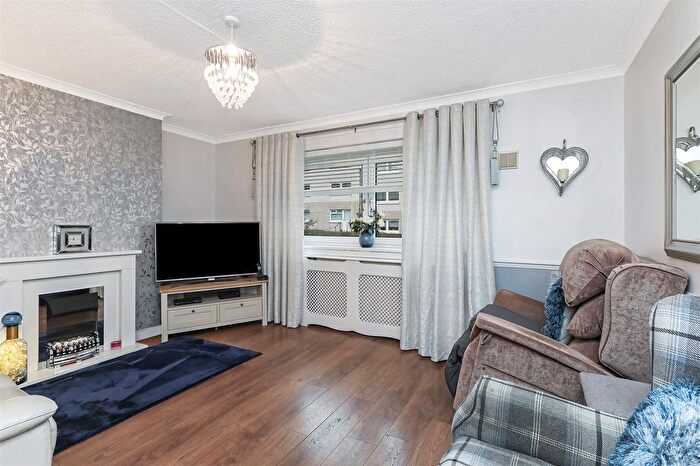 2 Bedroom Flat For Sale In Cavin Drive, Glasgow, Glasgow City, G45