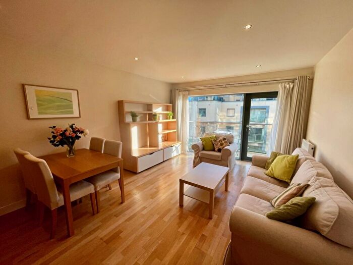 1 Bedroom Apartment To Rent In Grove Park Oval, Gosforth, NE3