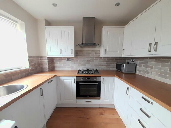 2 Bedroom House To Rent In Hexham Garden, Milton Keynes, MK3