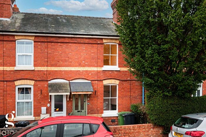 3 Bedroom Terraced House For Sale In Highmore Street, Bobblestock, Hereford, HR4
