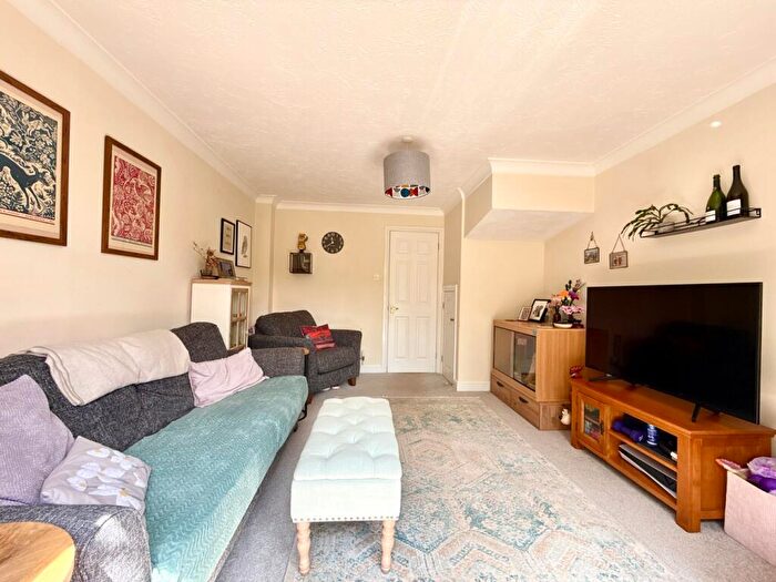 2 Bedroom Semi-Detached House For Sale In Hasnett Road, Ledbury, HR8