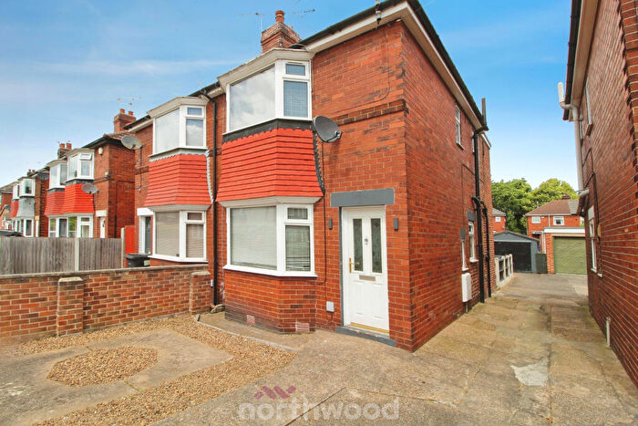 2 Bedroom Semi-Detached House To Rent In Newbold Terrace, Cusworth, Doncaster, DN5