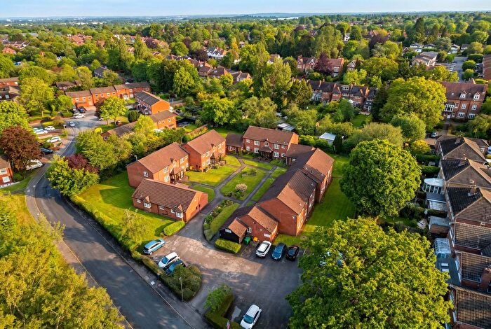 2 Bedroom Flat For Sale In Windsor Lodge, Mickleton Road, Solihull, B92