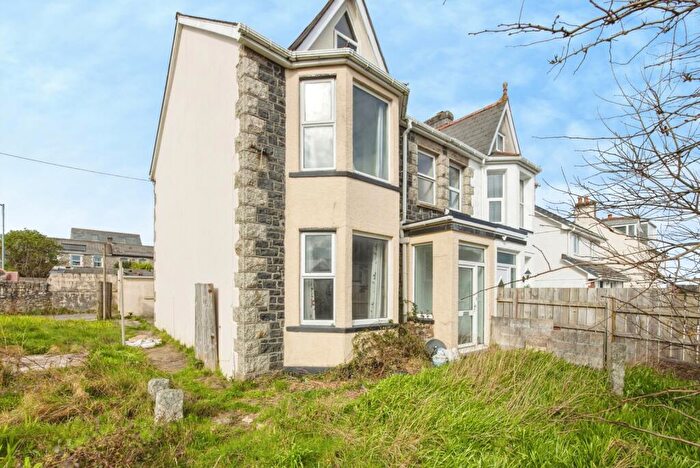 4 Bedroom Semi Detached House For Sale In Eddystone Road, St. Austell, Cornwall, PL25