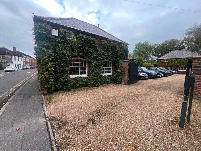 1 Bedroom Property To Rent In Poole Road, Wimborne, BH21