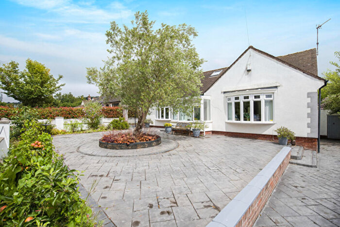 4 Bedroom Detached House For Sale In Pendwyallt Road, Whitchurch, Cardiff, CF14