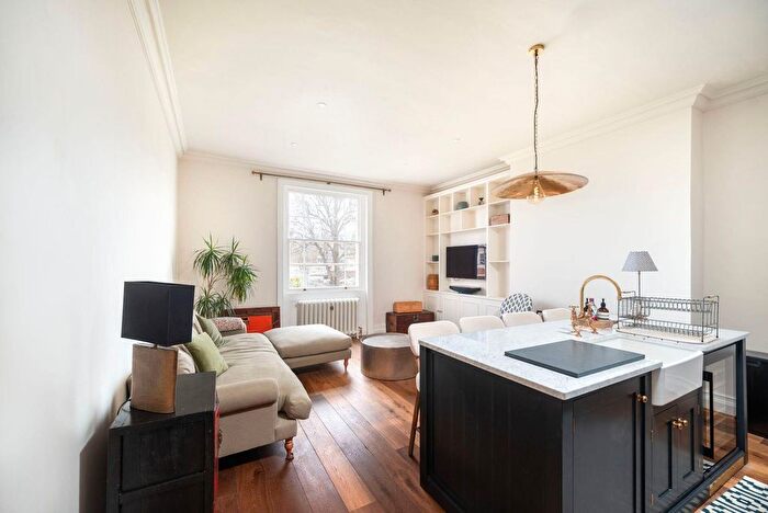 2 Bedroom Flat To Rent In Clifton Villas, Little Venice, W9