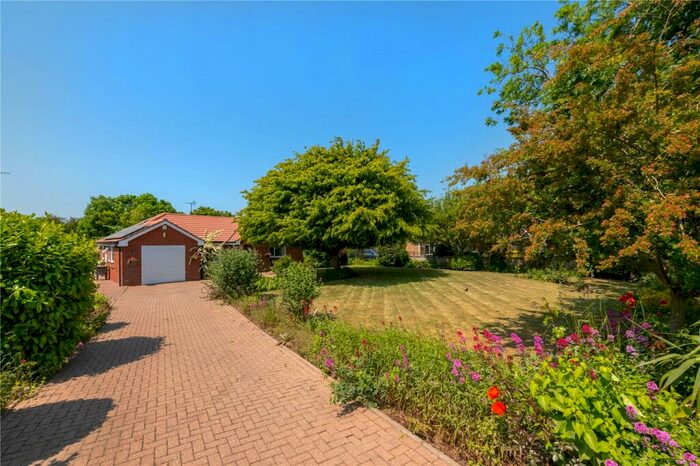 3 Bedroom Bungalow For Sale In George Street, Helpringham, Sleaford, Lincolnshire, NG34