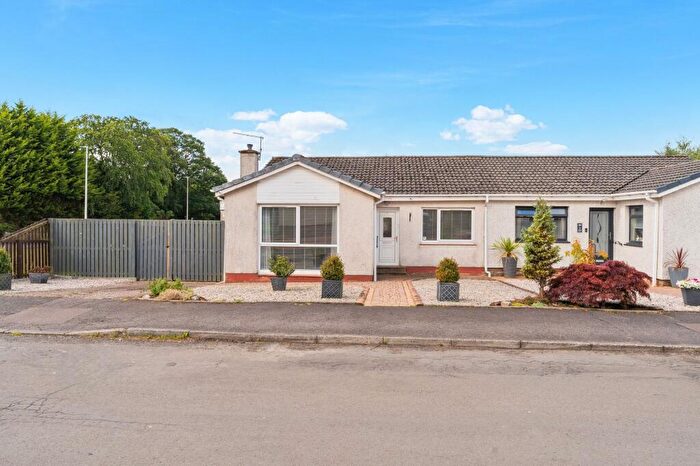 2 Bedroom Semi-Detached Bungalow For Sale In Windsor Drive, Glenmavis, ML6