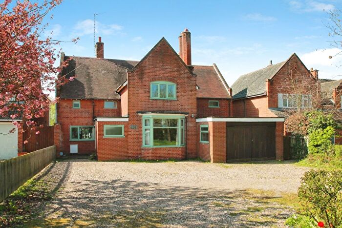 4 Bedroom Detached House For Sale In Station Road, Glenfield, Leicester, Leicestershire, LE3