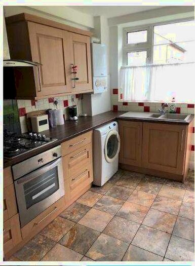 2 Bedroom Flat To Rent In Maiden Lane, Crayford, Kent, DA1