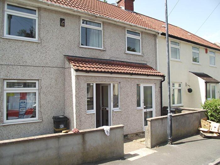 2 Bedroom Flat To Rent In Clare Road, Kingswood, Bristol, BS15