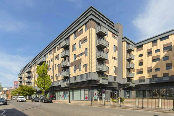 1 Bedroom Flat To Rent In Copenhagen Street, Islington, N1