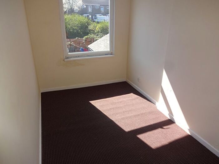 2 Bedroom Terraced House To Rent In Prince Street, Walsall, WS2