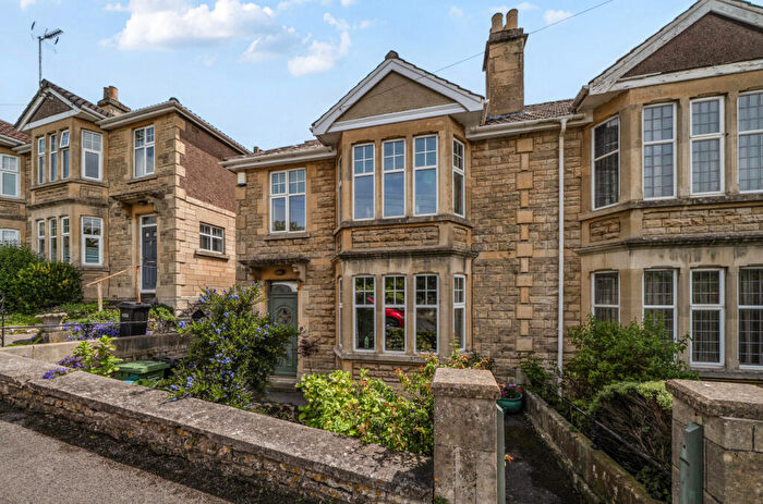 4 Bedroom Semi-Detached House For Sale In Old Newbridge Hill, Bath, Somerset, BA1