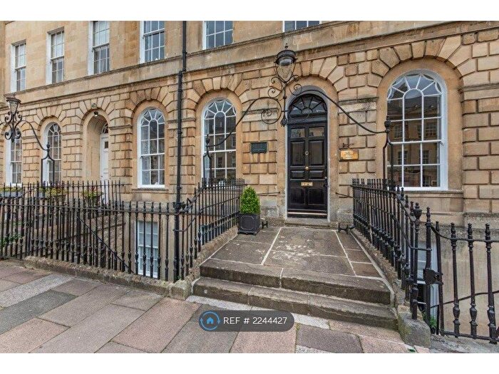 2 Bedroom Flat To Rent In Great Pulteney Street, Bath, BA2