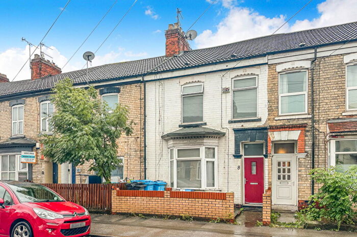 4 Bedroom Terraced House For Sale In Washington Street, Hull, HU5