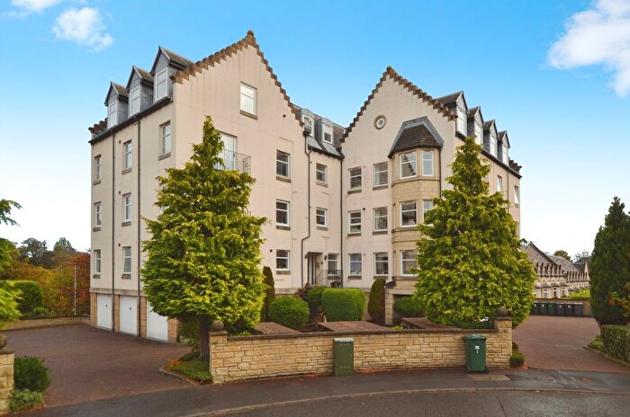 2 Bedroom Flat To Rent In Mid Steil, Edinburgh, EH10