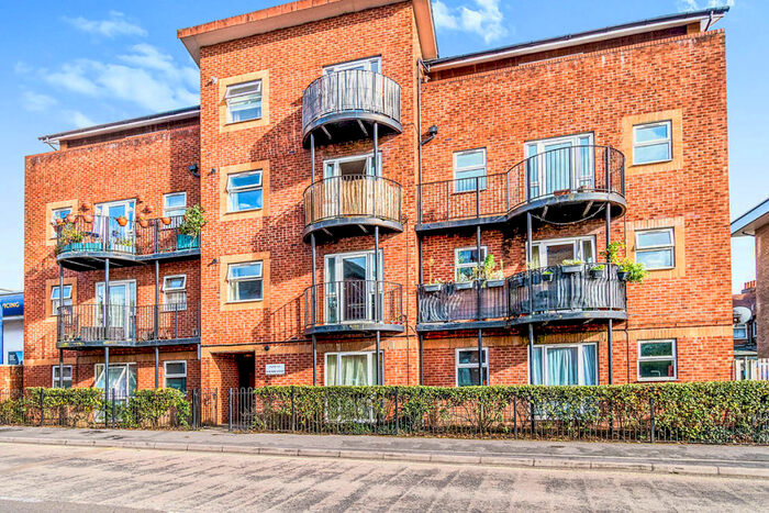 1 Bedroom Flat To Rent In Flat Park Street, Southampton, SO16