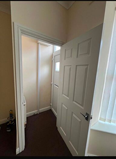 1 Bedroom End Of Terrace House To Rent In Carr View Avenue, Doncaster, DN4