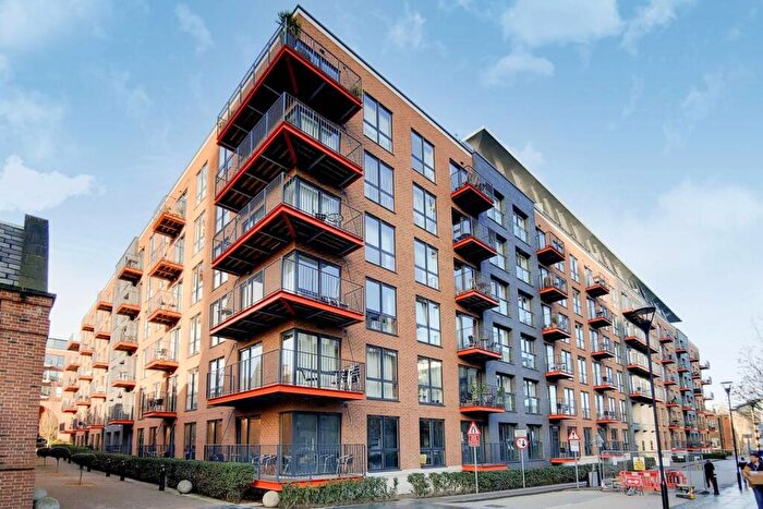 1 Bedroom Flat For Sale In Warehouse Court, Woolwich Riverside, London, SE18