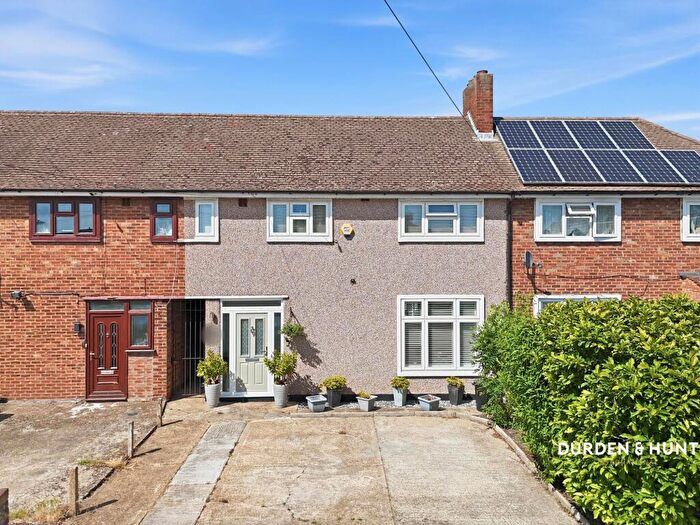 2 Bedroom Terraced House For Sale In Elm Close, Romford, RM7