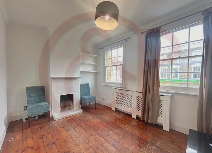 2 Bedroom Flat To Rent In Napier Road, Kensington, W14