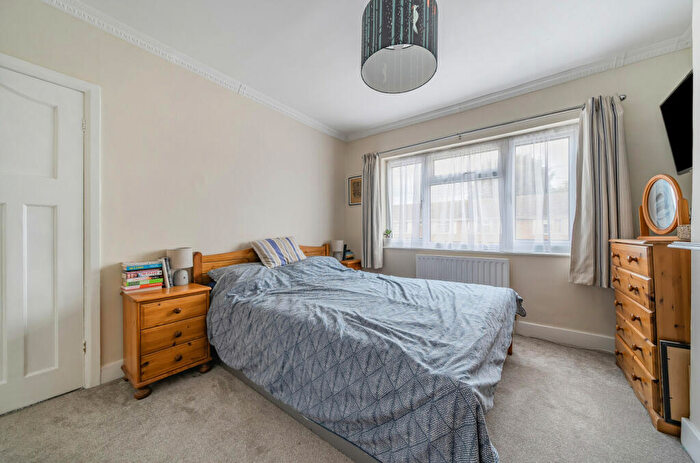 3 Bedroom Terraced House For Sale In Kings Road, Orpington, Kent, BR6