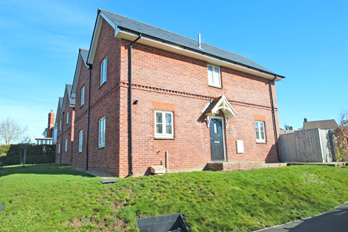 2 Bedroom Semi-Detached House To Rent In San Souci, Main Road, Havenstreet, Ryde, PO33