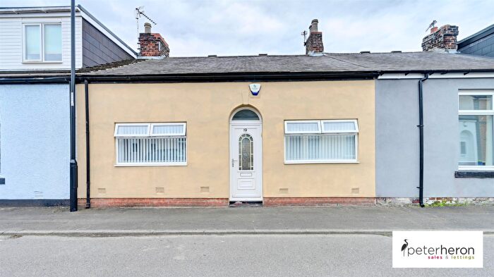 3 Bedroom Cottage To Rent In Devonshire Street, Monkwearmouth, Sunderland, SR5