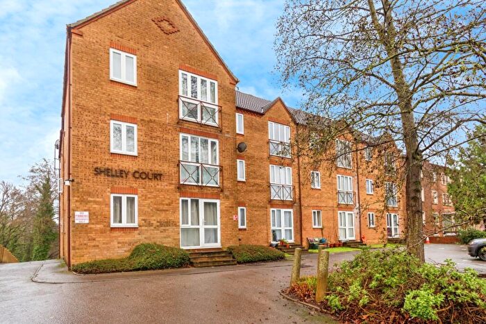 1 Bedroom Flat For Sale In Hill Lane, Southampton, Hampshire, SO15