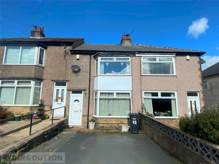 2 Bedroom Terraced House To Rent In Broadway, Southowram, Halifax, West Yorkshire, HX3