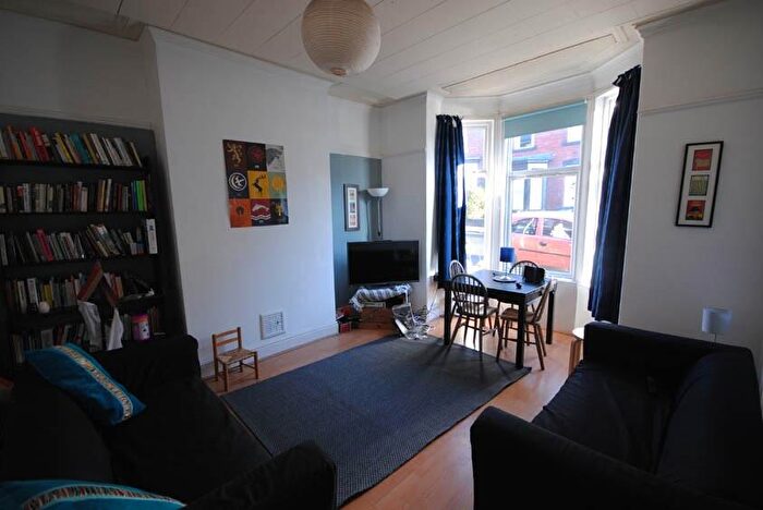 6 Bedroom House To Rent In Norwood Terrace, Leeds, LS6