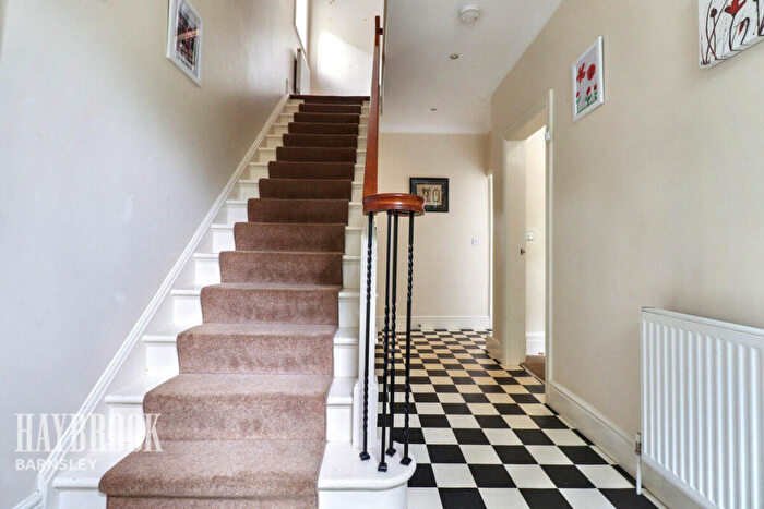 4 Bedroom Detached House For Sale In Summer Lane, Wombwell, S73