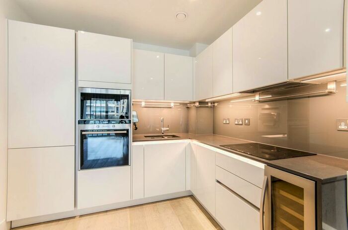 1 Bedroom Flat To Rent In Central Avenue, Fulham, London, SW6