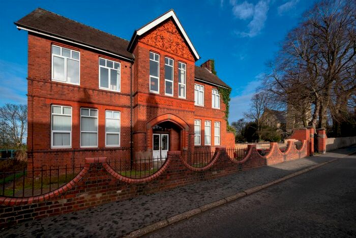 1 Bedroom Flat To Rent In Church Street, St Georges, TF2