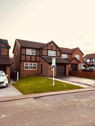 4 Bedroom Detached House For Sale In Oaks Wood Drive, Darton, Barnsley, S75