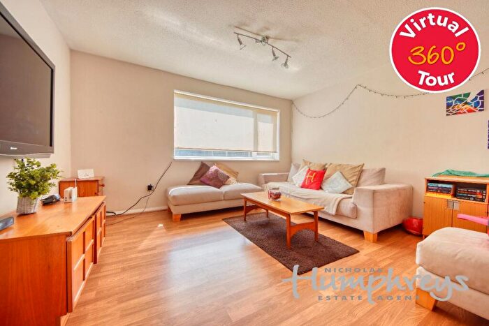 1 Bedroom Terraced House To Rent In Knowlton Walk, CT1