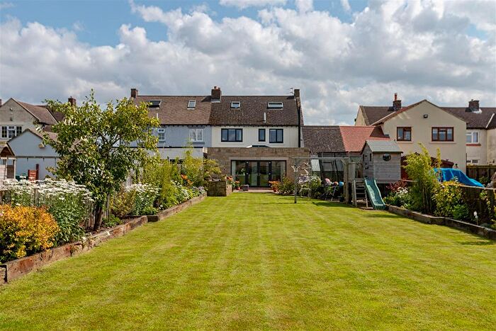 5 Bedroom Property For Sale In Mill View, Eppleby, Richmond, DL11